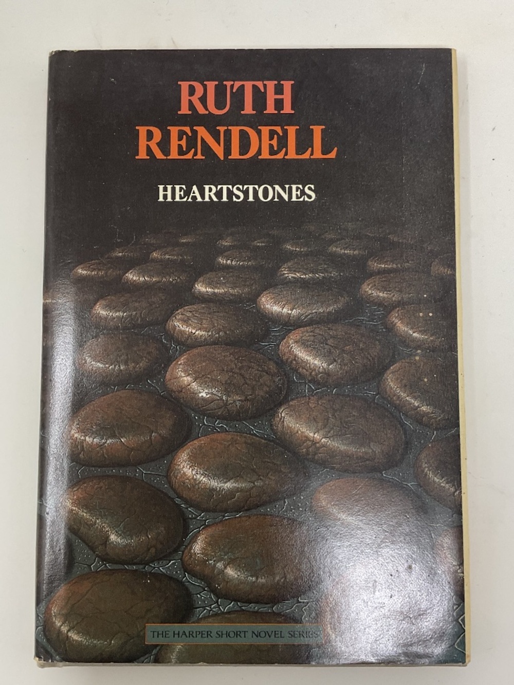 Heartstones by British author Ruth Rendell